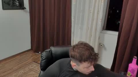 Snapshot of s1nmaster chatting on 10.24.25 s1nmaster online show from 10.24.25