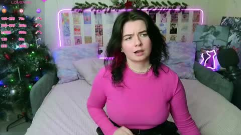 Kate online show from 12.25.24