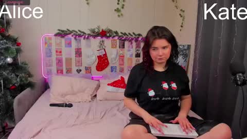 Kate online show from 12.31.24