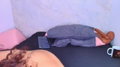 Snapshot of s_sofia_ chatting on 03.07.25 s_sofia_ online show from 03.07.25