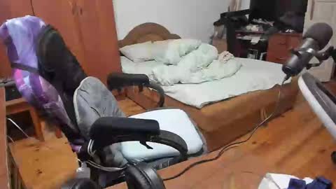 1141323  my Lord Mister Max   moms treasure online show from 02.14.25