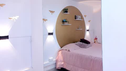 Sabrinaaa  online show from 12.04.25