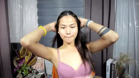 Nadine online show from 01.15.26