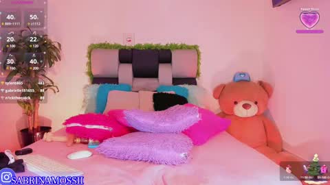Snapshot of sabrina_mossi chatting on 01.01.25 Sabrina Mossii online show from 01.01.25