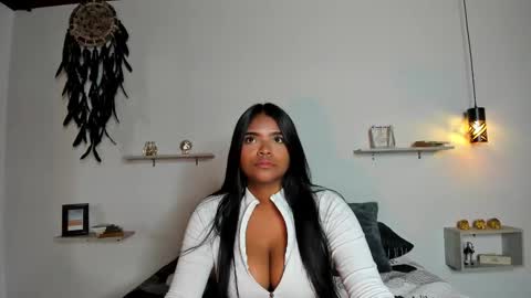 Sabrina online show from 09.21.25