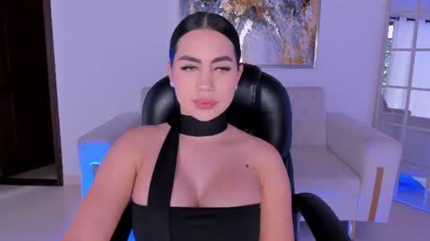 Snapshot of sabrinamontclair chatting on 07.15.26 Sabrina M online show from 07.15.26