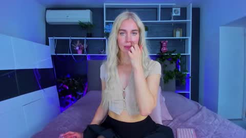 Sabrina online show from 03.26.26