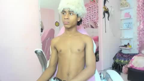 sack_wink online show from 09.18.25