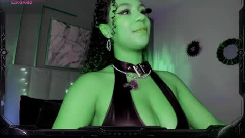 Sophie online show from 05.10.26
