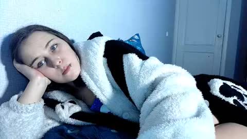 Snapshot of sademoface chatting on 12.23.24 pluto online show from 12.23.24