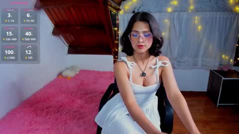 Snapshot of sadestar chatting on 12.04.25 Ashley online show from 12.04.25