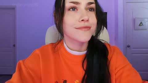 Sadie Renee  online show from 10.06.25