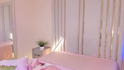 Snapshot of saekohofman chatting on 02.10.26 Mara online show from 02.10.26