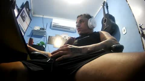 Snapshot of safadogostosobr chatting on 07.04.26 safadogostosobr online show from 07.04.26