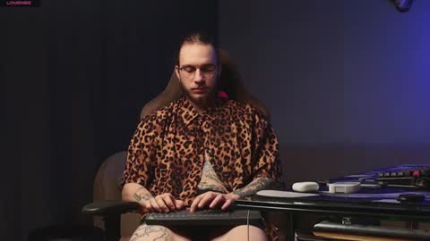 Adam online show from 01.15.25