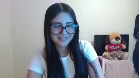 Sahaliefox  online show from 10.08.25