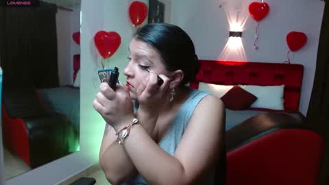 Snapshot of sahamara_07 chatting on 09.16.25 Sahamara online show from 09.16.25