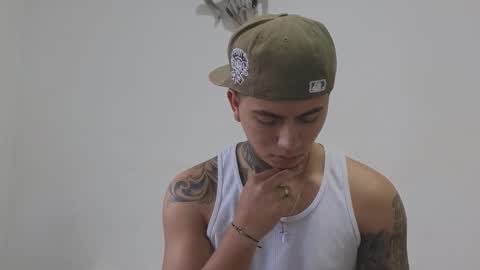 Sahara y Thiago online show from 11.05.25