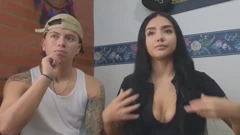 Snapshot of sahara_n_thiago chatting on 03.11.26 Sahara y Thiago online show from 03.11.26