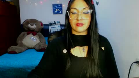 Karina online show from 11.13.25