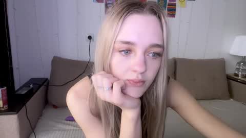 Sofia online show from 03.04.25