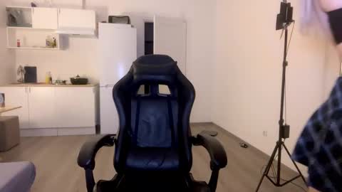 Sofia online show from 03.10.25