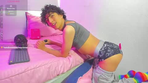 Snapshot of saint_dark chatting on 11.27.25 saint_dark online show from 11.27.25