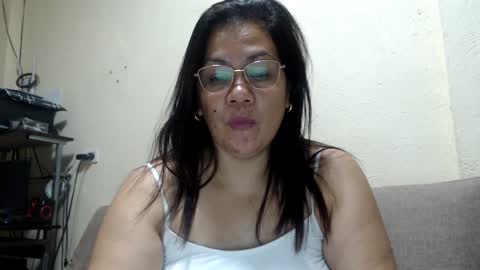 Snapshot of saint_flowerxxx chatting on 12.27.24 saint_flowerxxx online show from 12.27.24