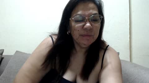 Snapshot of saint_flowerxxx chatting on 01.18.25 saint_flowerxxx online show from 01.18.25