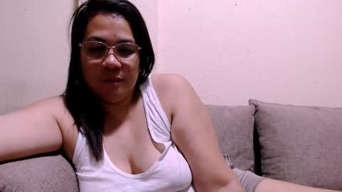 Snapshot of saint_flowerxxx chatting on 02.23.25 saint_flowerxxx online show from 02.23.25