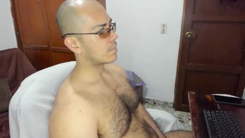 Snapshot of saintedy01 chatting on 09.18.25 saintedy01 online show from 09.18.25