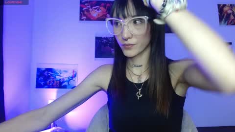 Snapshot of sakura_skinny chatting on 12.30.24 Sakura Skinny online show from 12.30.24