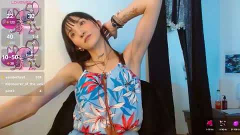 Snapshot of sakura_skinny chatting on 01.15.25 Sakura Skinny online show from 01.15.25