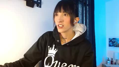 Snapshot of sakura_skinny chatting on 01.27.25 Sakura Skinny online show from 01.27.25