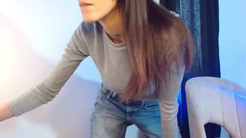 Snapshot of sakura_skinny chatting on 02.26.25 Sakura Skinny online show from 02.26.25