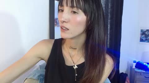 Snapshot of sakura_skinny chatting on 02.27.25 Sakura Skinny online show from 02.27.25