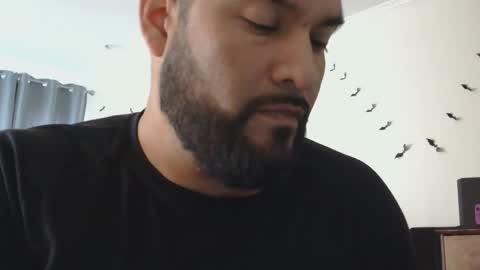 Snapshot of sal_cumplaciente chatting on 10.22.25 sal cumplaciente online show from 10.22.25