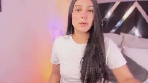 Snapshot of salem_sp chatting on 10.28.25 Salem online show from 10.28.25