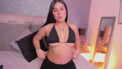 Snapshot of salem_sp chatting on 11.12.25 Salem online show from 11.12.25