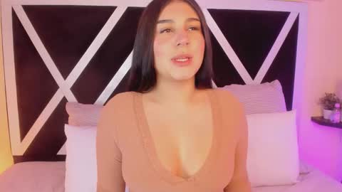 Snapshot of salem_sp chatting on 11.20.25 Salem online show from 11.20.25