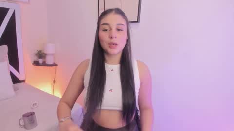 Snapshot of salem_sp chatting on 11.22.25 Salem online show from 11.22.25