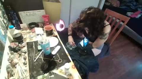 salemsslut online show from 02.24.25