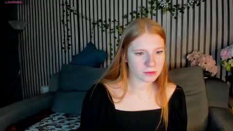 Snapshot of sally_ange1 chatting on 01.18.26 Sally online show from 01.18.26