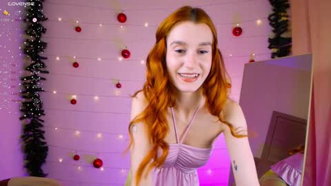 Snapshot of sallybiscuit chatting on 12.21.24 Sally online show from 12.21.24