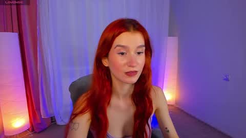 Snapshot of sallybiscuit chatting on 01.09.25 Sally online show from 01.09.25