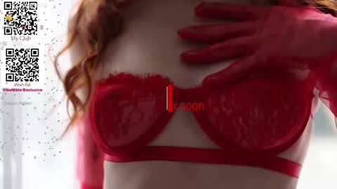 Snapshot of sallybiscuit chatting on 01.09.25 Sally online show from 01.09.25