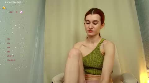 Snapshot of sallybiscuit chatting on 03.07.25 Sally online show from 03.07.25