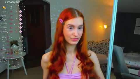 Snapshot of sallybiscuit chatting on 11.18.25 Sally online show from 11.18.25