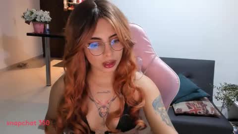 Snapshot of sallymaddoxx chatting on 12.05.24 sallymaddoxx online show from 12.05.24