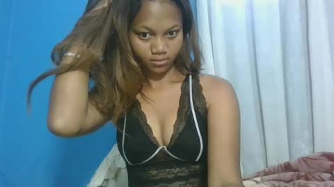 SallyWett online show from 02.05.25